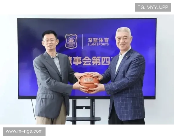 王博领取冠军戒指时掉落，场面一度尴尬